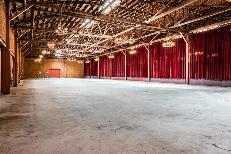 Warehouse Event Rental